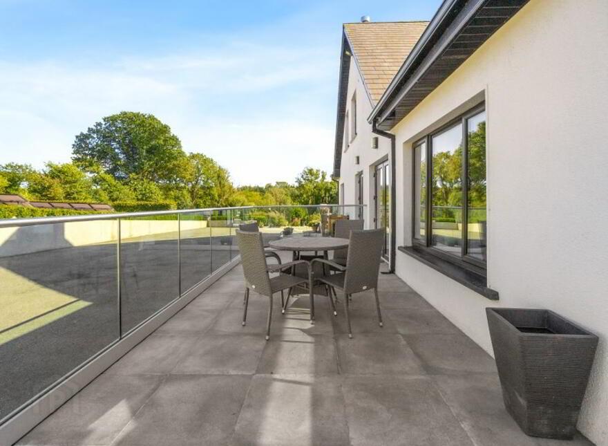 Railway House, Arklow Road, Gorey, Y25E6H3