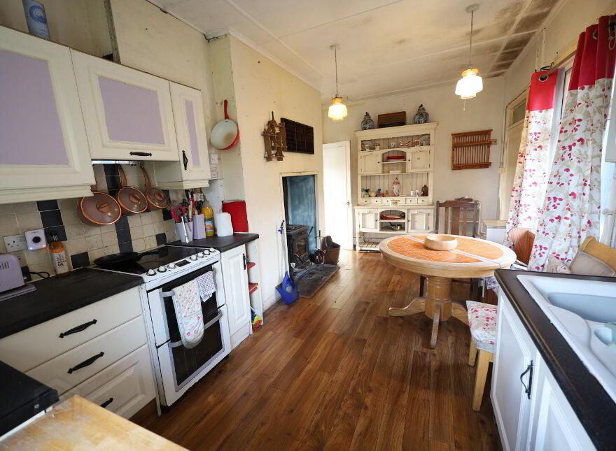 Cuain, Sand Road, Fountainstown, P43KF44