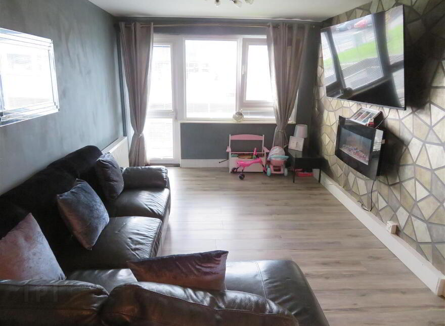 8 Shaerf Drive, Lurgan, BT66 8DD