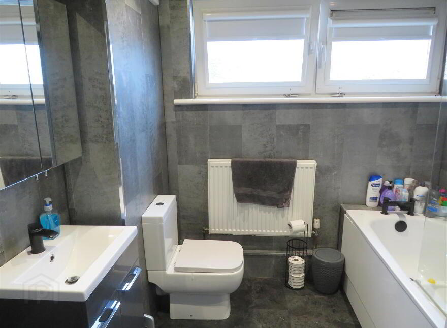 8 Shaerf Drive, Lurgan, BT66 8DD