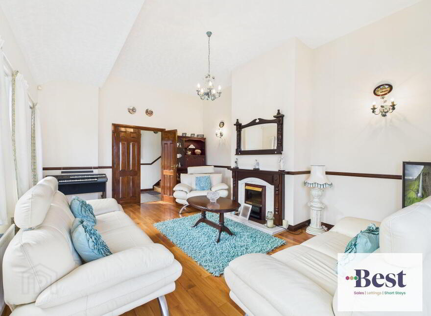 4 Inver Heights, Larne, BT40 3AR