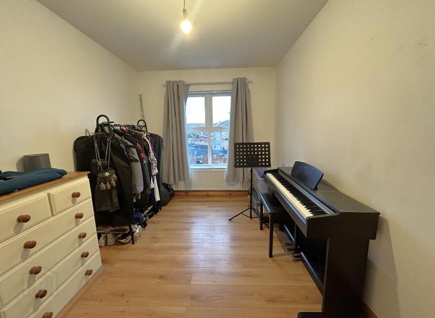 47 Rossdale, Ballymena, BT42 2SA