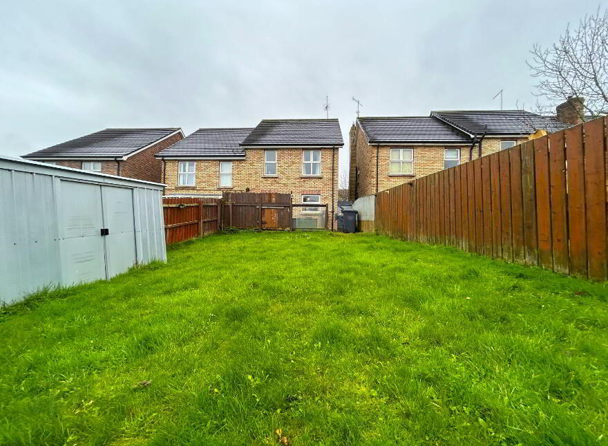 47 Rossdale, Ballymena, BT42 2SA