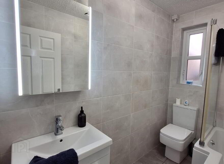16 Dalriada Gardens, Ballycastle, BT54 6DZ