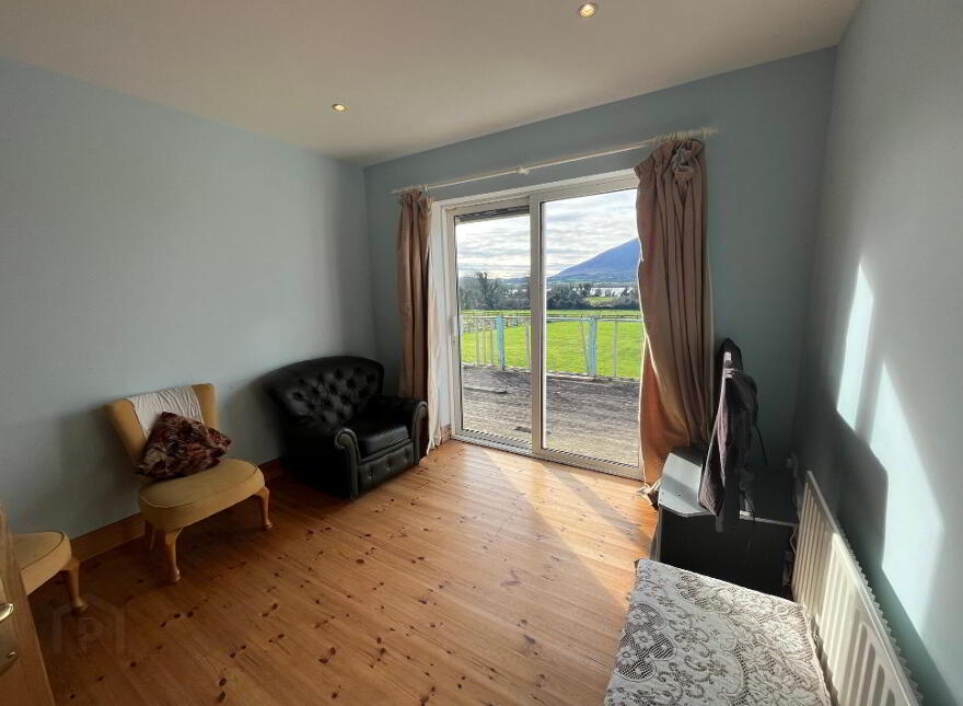 Errew, Castlehill, Castlehill, F26H6P7