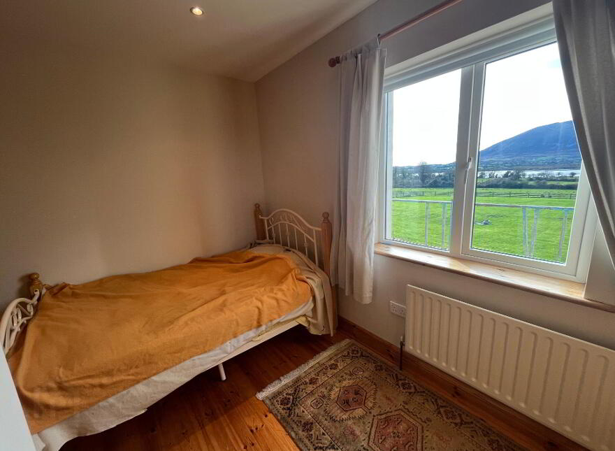 Errew, Castlehill, Castlehill, F26H6P7