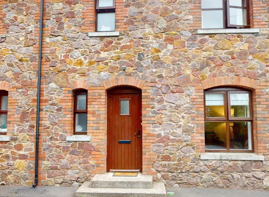 7 The Coachman's Yard, Horetown, Foulksmills, Y35KX3W