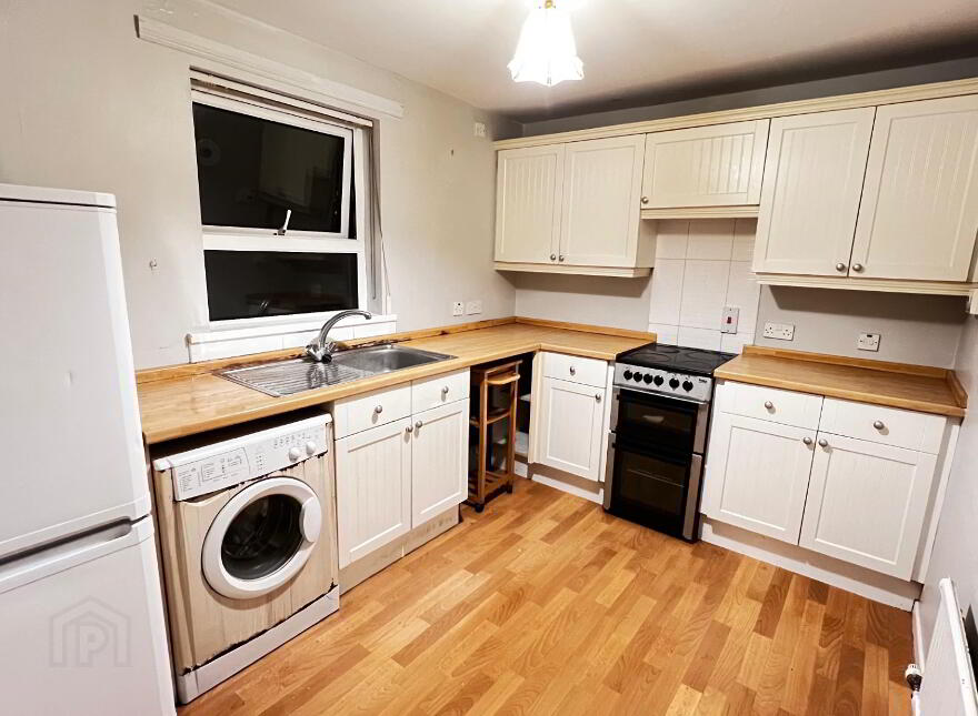 51 Ellis Street, Carrickfergus, BT38 8AY