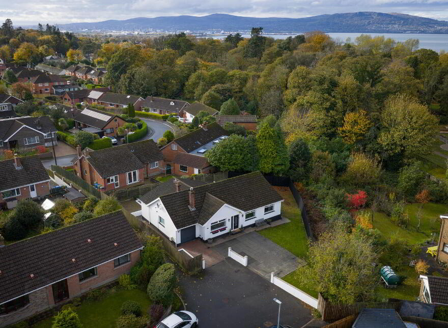 6 Croft Close, Holywood, BT18 0PG