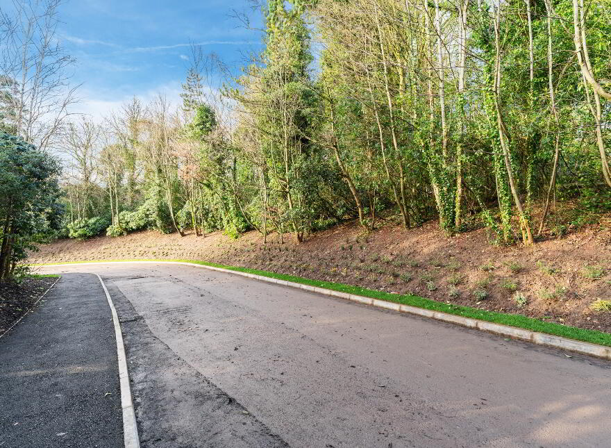 The Holker 13, Derryvolgie Park Lane, Belfast Road, Lisburn, BT27 4AT