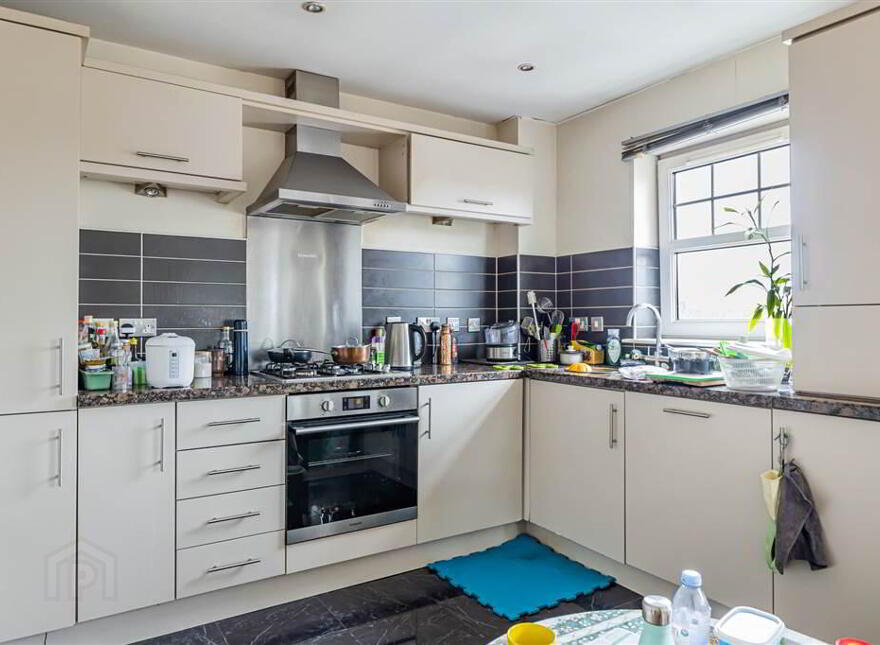 21 Meadow House, 47 The Boulevard, Belfast, BT7 3LN