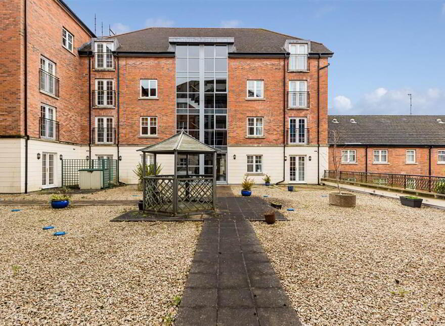 21 Meadow House, 47 The Boulevard, Belfast, BT7 3LN