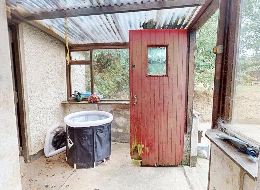 Church Lane, Pullinstown Big, Milehouse, Y21C898