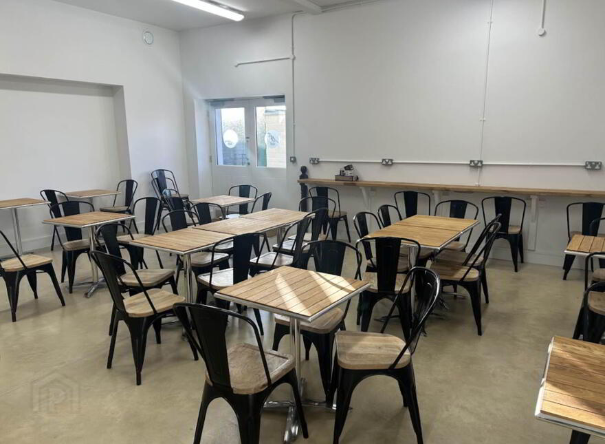 Herbertstown Hub, Main Street, Herbertstown, V35WP30