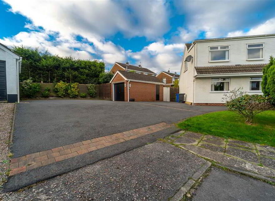 10 Cranley Gardens, Bangor, BT19 7EZ