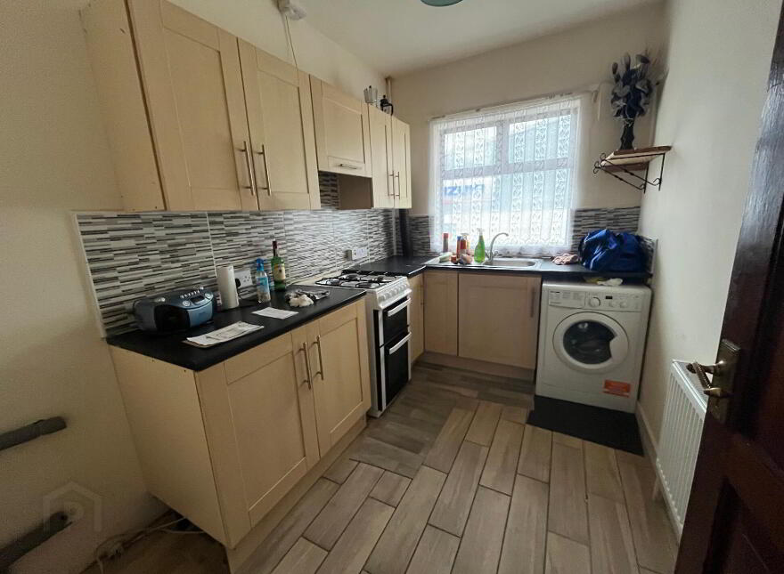 Lord Edward Street, Ballina, F26P9CA