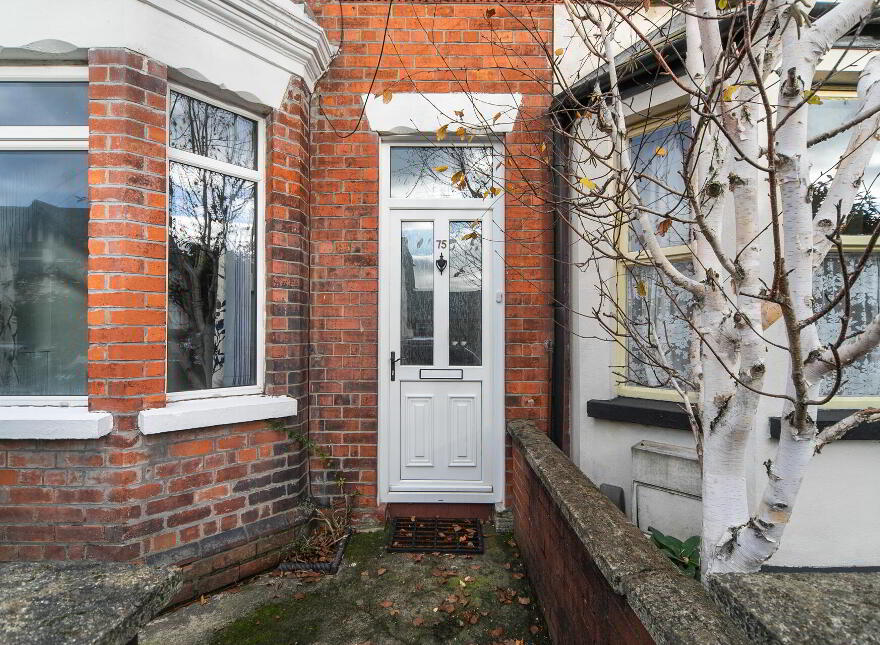 75 Ulsterville Gardens, Lisburn Road, Belfast, BT9 7BB