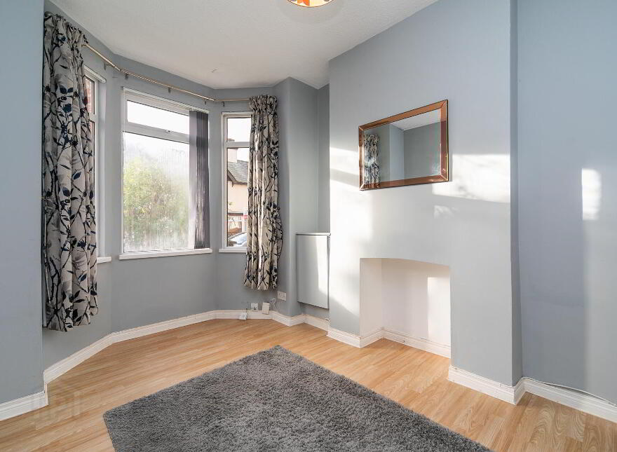 75 Ulsterville Gardens, Lisburn Road, Belfast, BT9 7BB