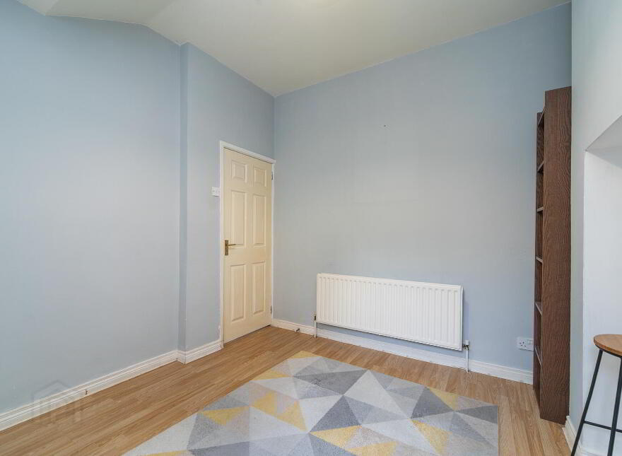 75 Ulsterville Gardens, Lisburn Road, Belfast, BT9 7BB