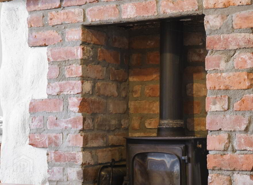 Rosneath Cottage, 24 Portbradden Road, Bushmills, BT57 8TA