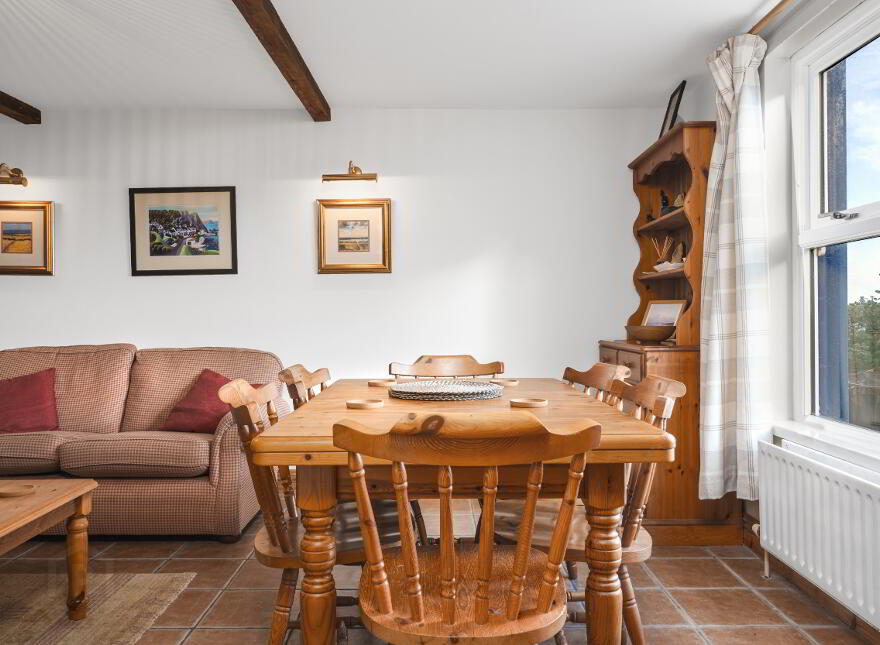 Rosneath Cottage, 24 Portbradden Road, Bushmills, BT57 8TA