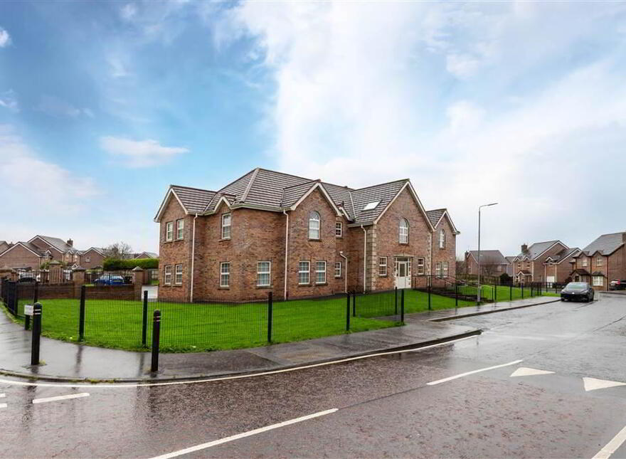 56 Mount Eagles Way, Stewartstown Road, Belfast, BT17 0GX