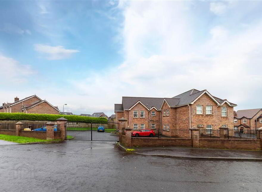 56 Mount Eagles Way, Stewartstown Road, Belfast, BT17 0GX