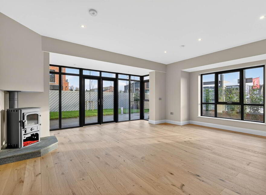 2 Ormiston Park, Belfast, BT4 3JT