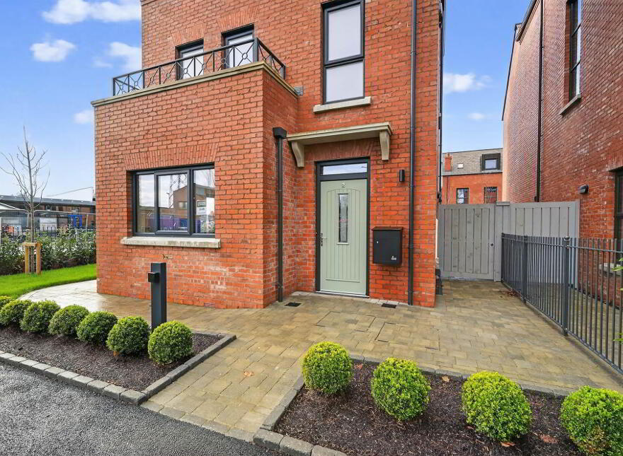 2 Ormiston Park, Belfast, BT4 3JT