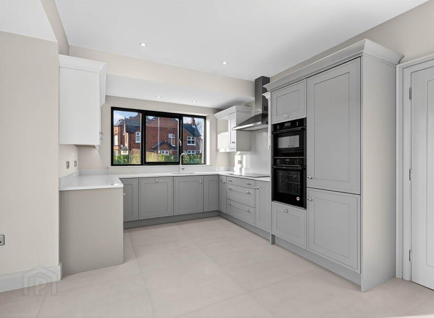 2 Ormiston Park, Belfast, BT4 3JT