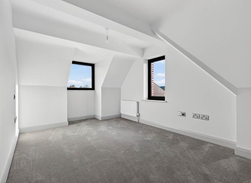 2 Ormiston Park, Belfast, BT4 3JT