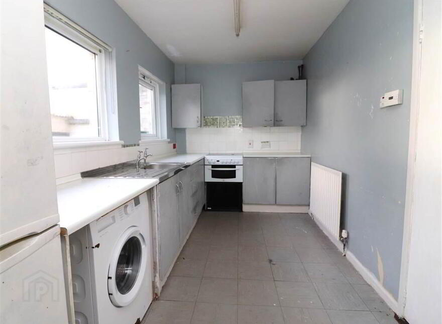 59 Glenavy Road, Lisburn, BT28 3XD