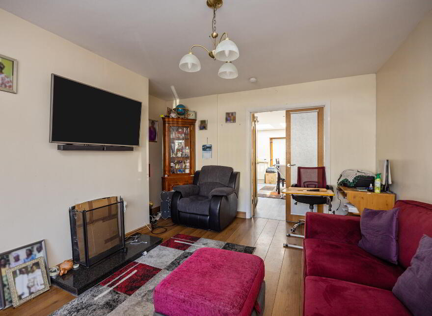 92 Hornbeam Road, Dunmurry, Belfast, BT17 9DN