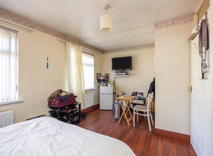 92 Hornbeam Road, Dunmurry, Belfast, BT17 9DN