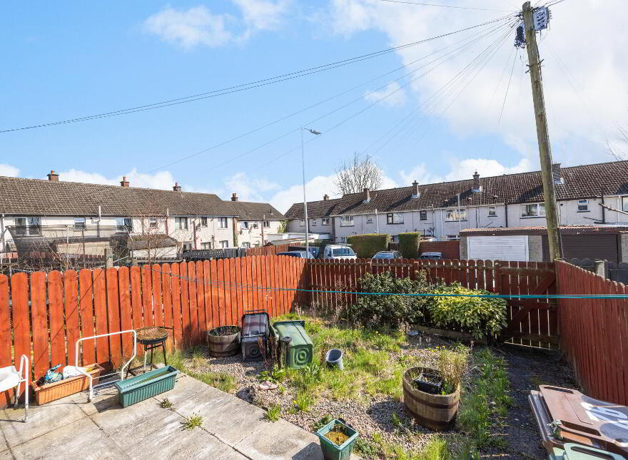 92 Hornbeam Road, Dunmurry, Belfast, BT17 9DN