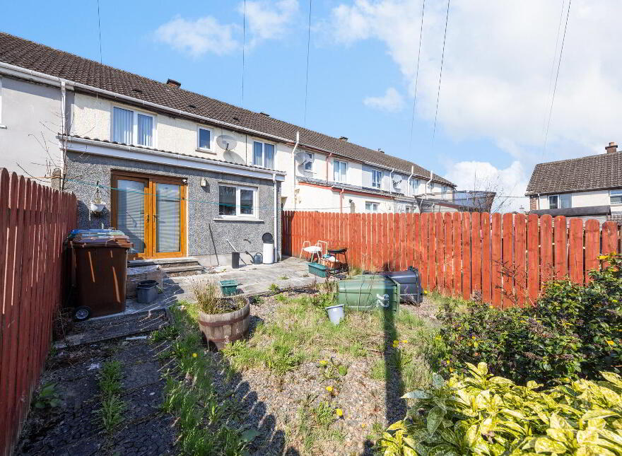 92 Hornbeam Road, Dunmurry, Belfast, BT17 9DN