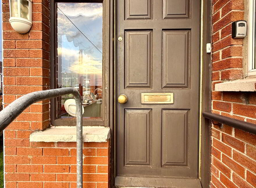 58 Danesfort Crescent, Derry, BT48 8DQ