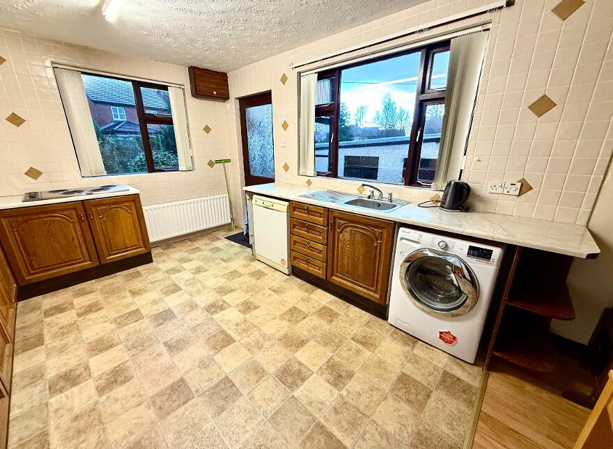 58 Danesfort Crescent, Derry, BT48 8DQ
