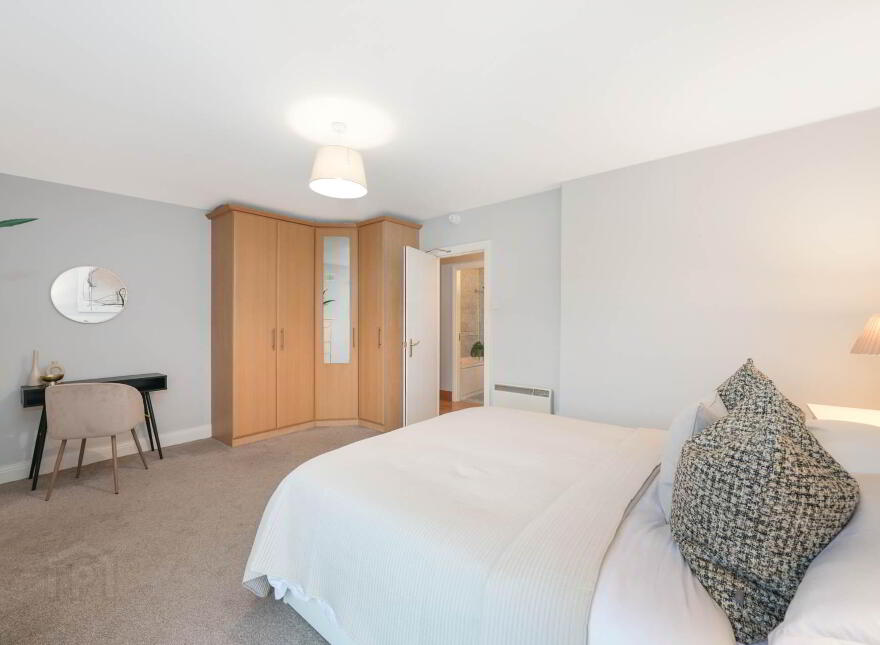Apartment 59 Saint James`s Woods, South Circular Road, Dublin, D08YX24