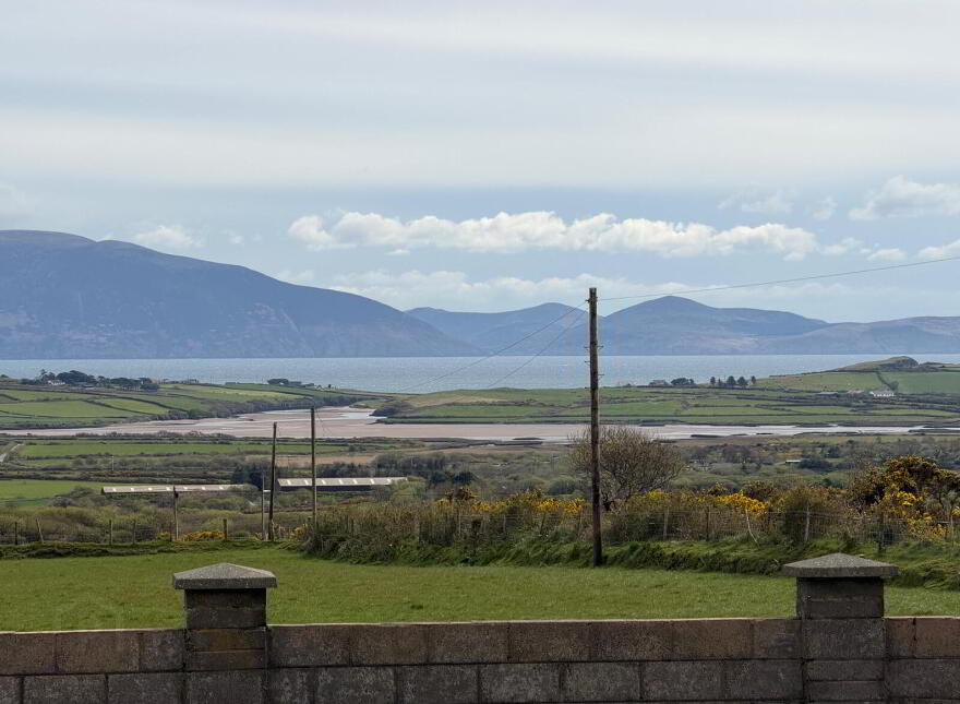 Ballybowler South, Dingle, Dingle, V92Y7H6