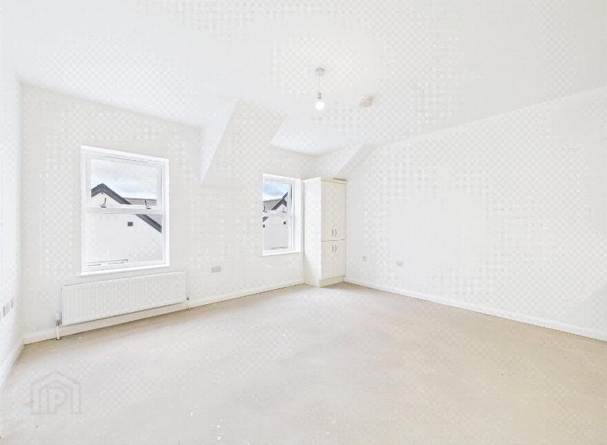 Kings Lane, Warrenpoint, Newry, BT34 3HN