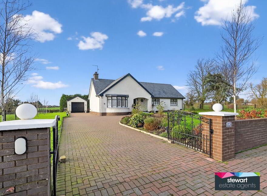 48 Springhill Road, Lurgan, Magheralin, BT66 7JL