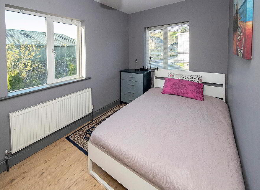 1 Glenside, Cappoquin, P51Y7H2