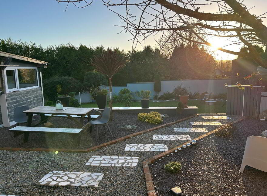 1 Glenside, Cappoquin, P51Y7H2
