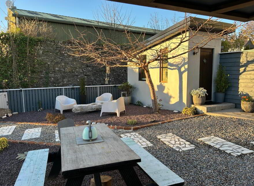 1 Glenside, Cappoquin, P51Y7H2