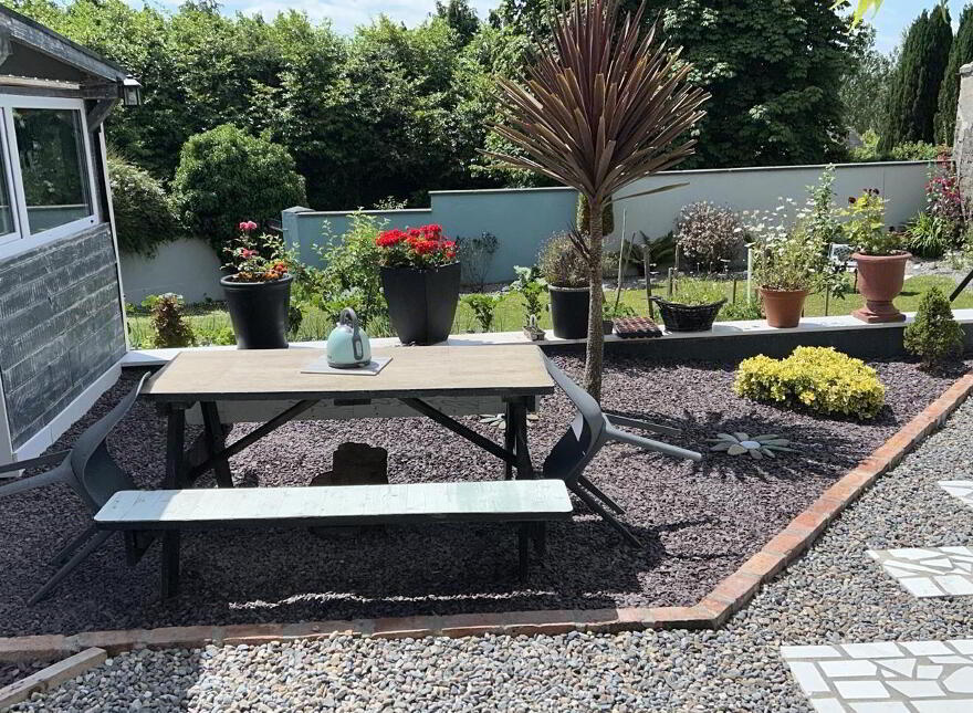 1 Glenside, Cappoquin, P51Y7H2
