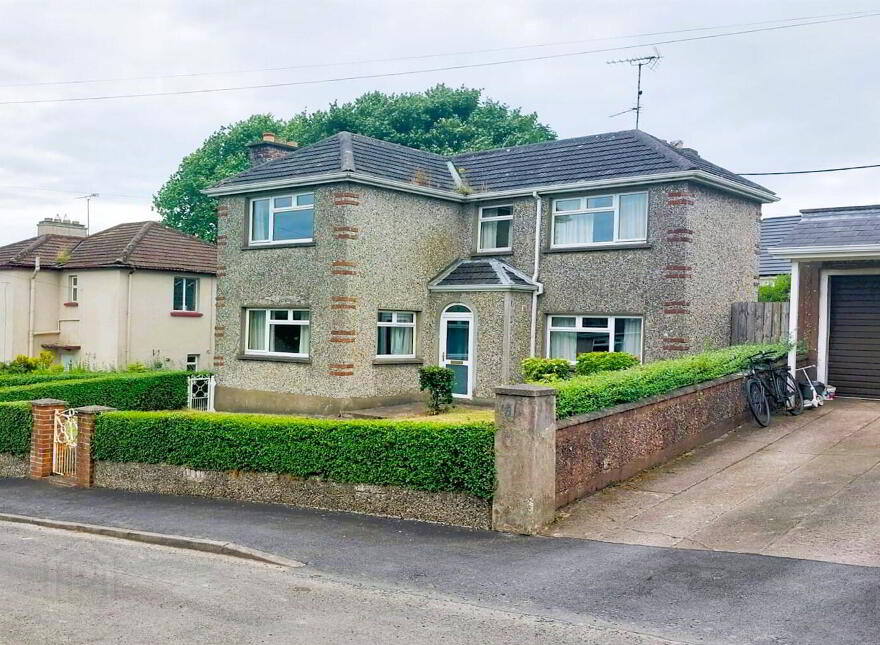 8 Woodvale Avenue, Hospital Road, Omagh, BT79 0AU