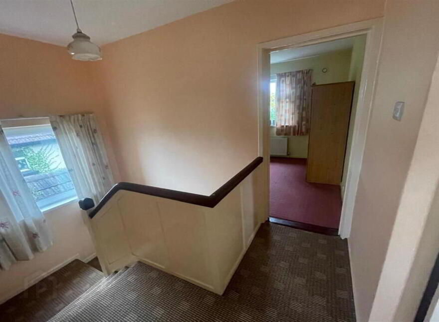 8 Woodvale Avenue, Hospital Road, Omagh, BT79 0AU