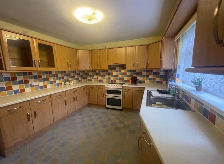 8 Woodvale Avenue, Hospital Road, Omagh, BT79 0AU