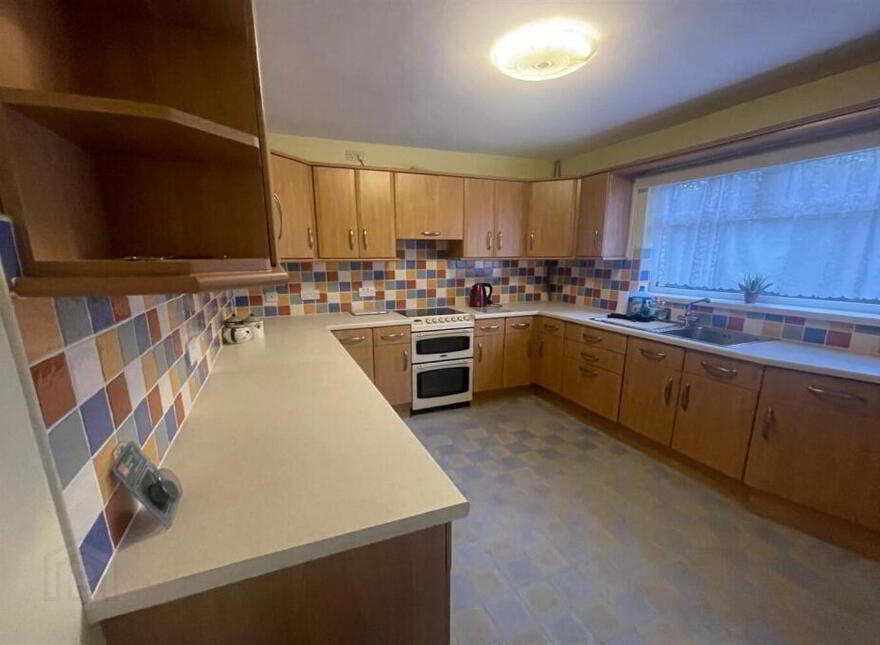 8 Woodvale Avenue, Hospital Road, Omagh, BT79 0AU